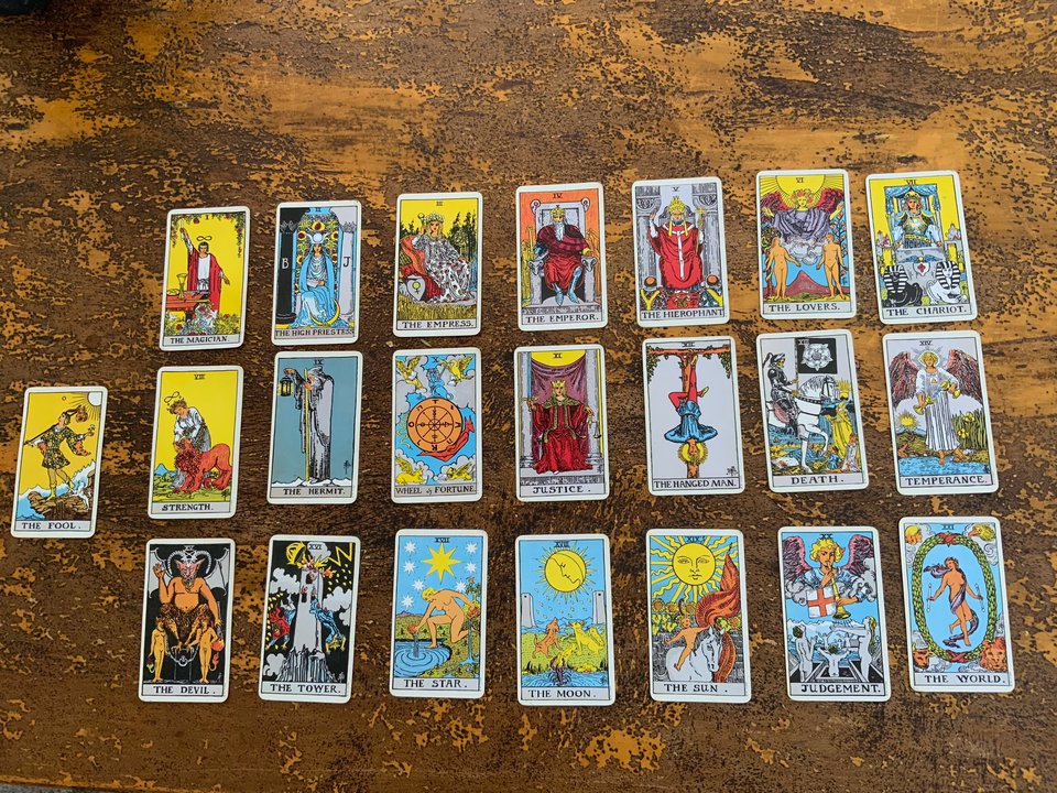 Tarot Readings with Ellen Collett